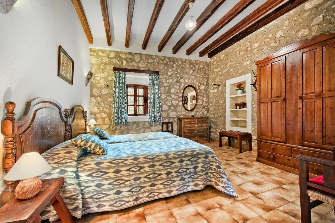 Farm stay Guillo *